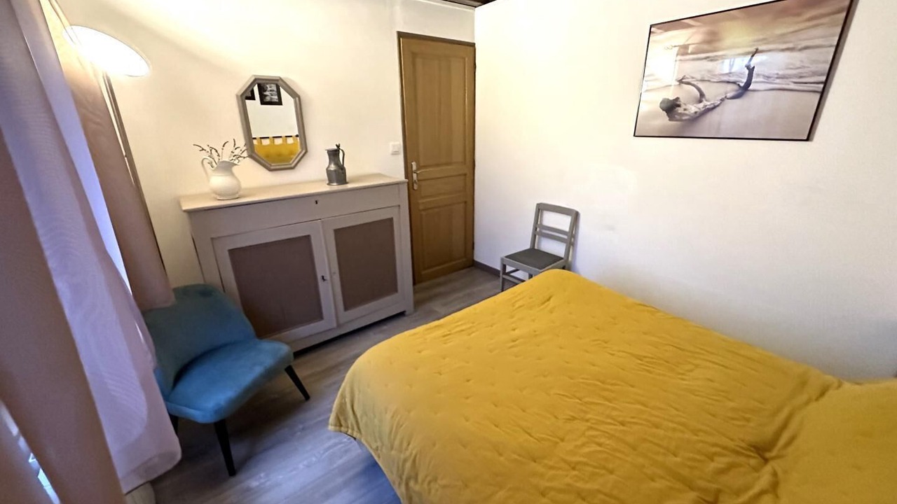 Photo of Bedroom in Saint-Vincent-de-Paul