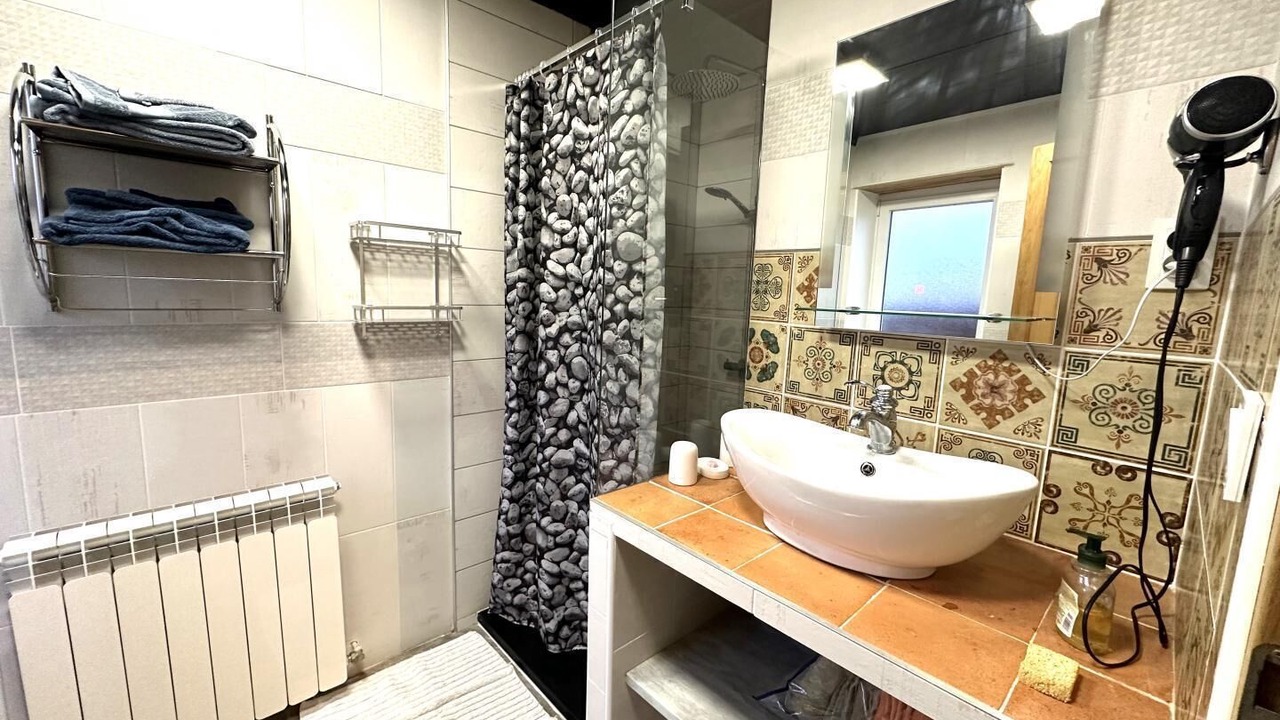 Photo of Bathroom in Saint-Vincent-de-Paul