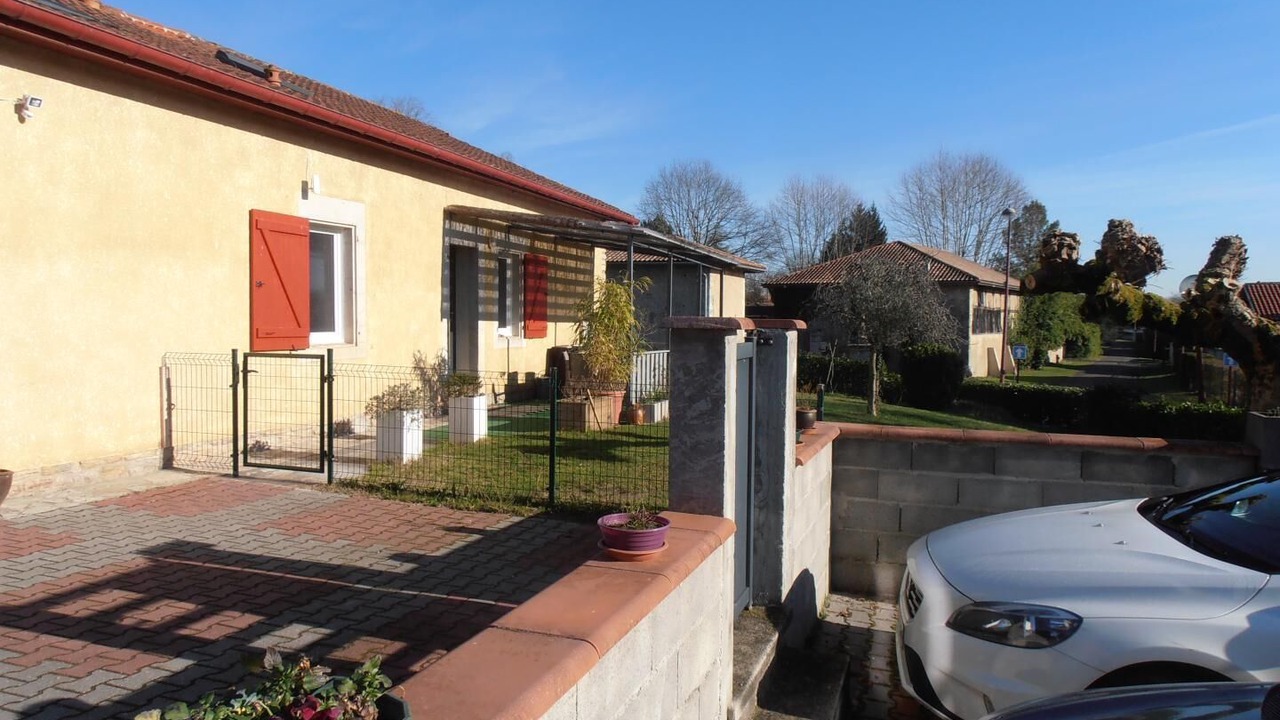 Photo of Outdoor in Saint-Vincent-de-Paul