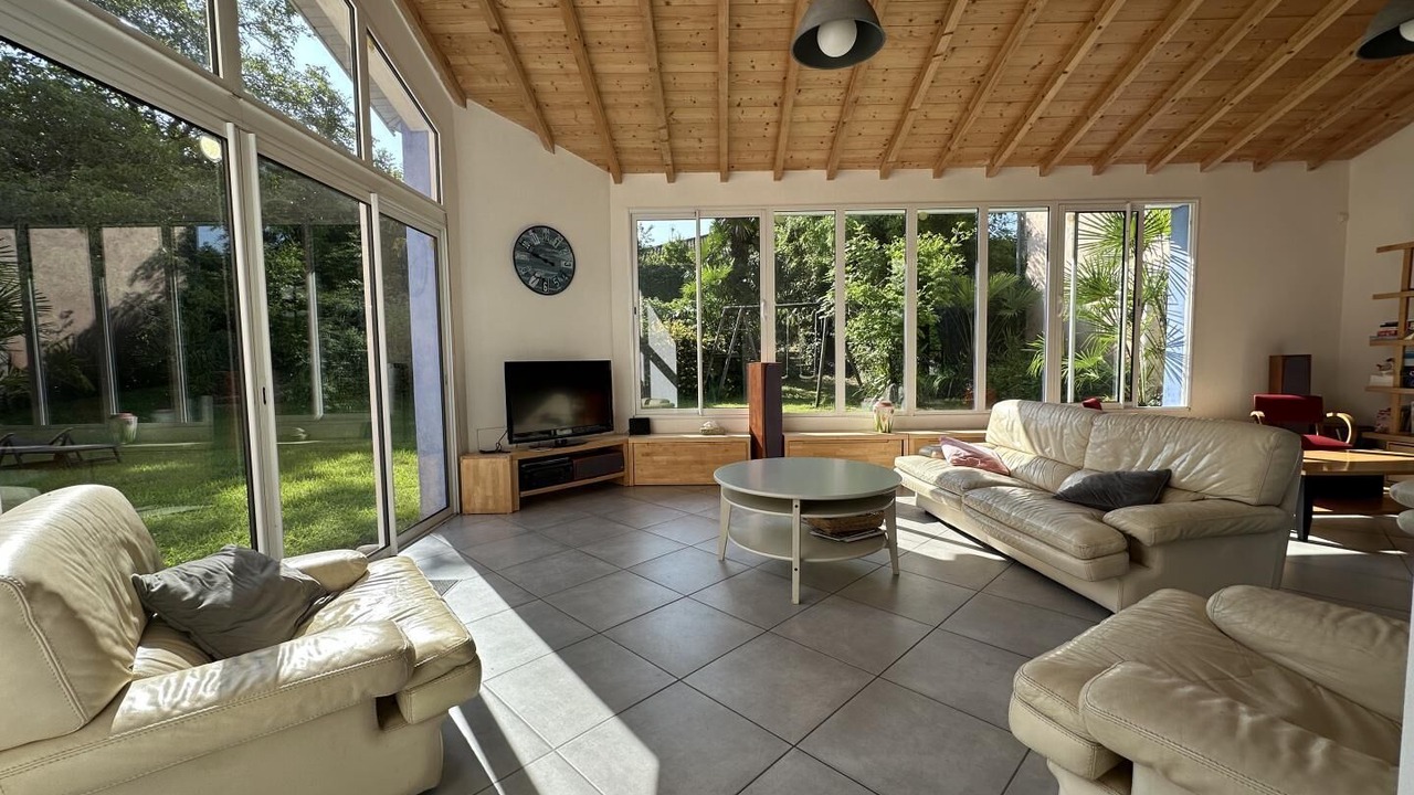 Photo of Livingroom in Montgaillard