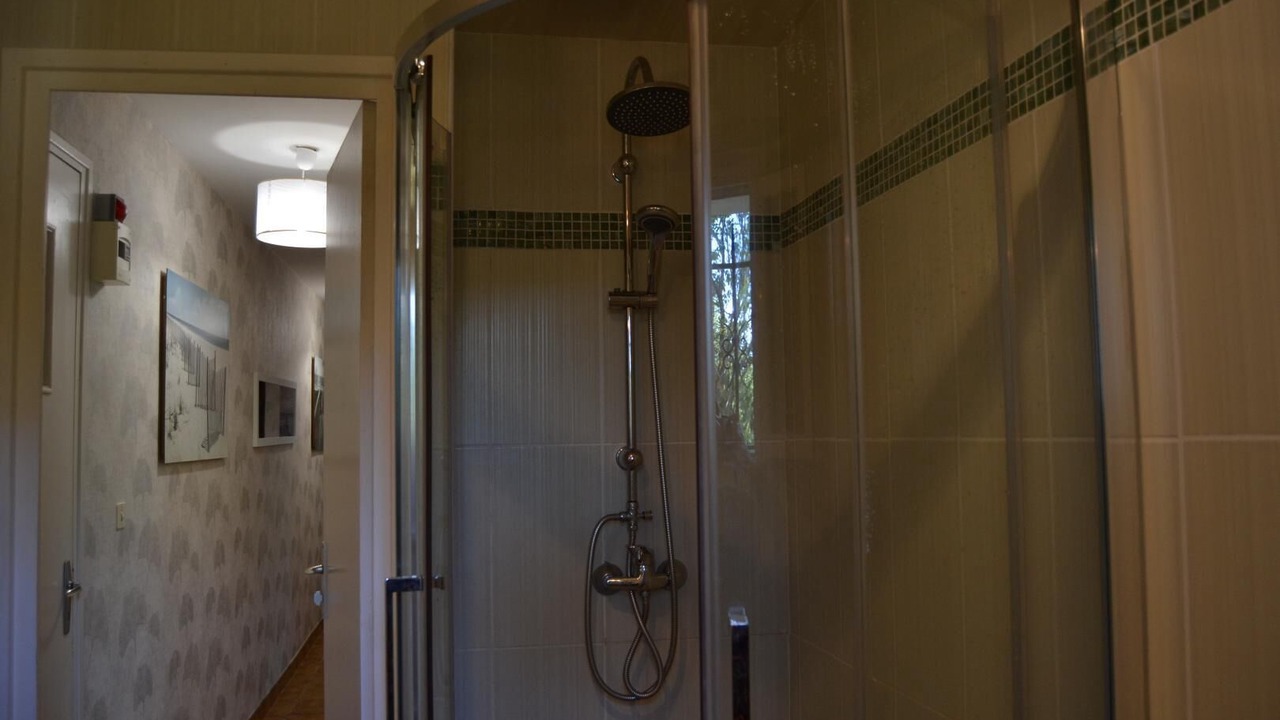 Photo of Bathroom in Saint-Martin-de-Seignanx