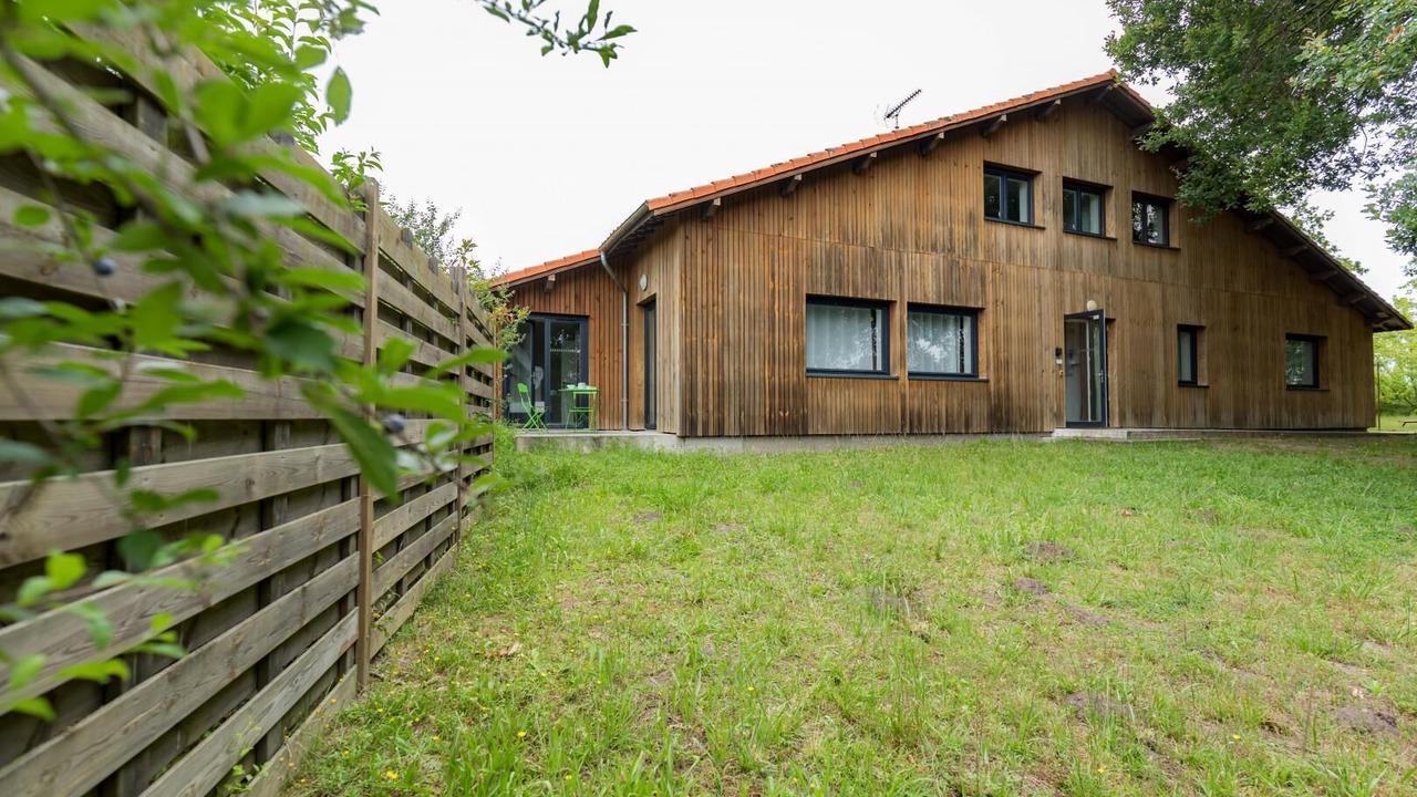 Photo of Outdoor in Arjuzanx