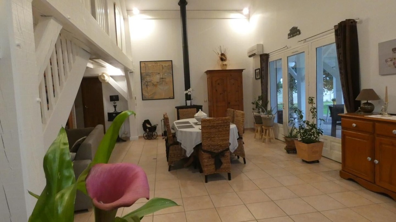 Photo of Others in Onard