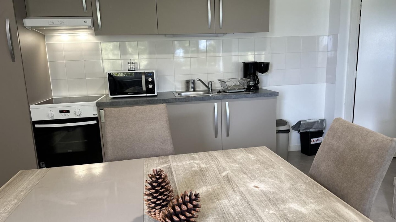 Photo of Kitchen in Arjuzanx