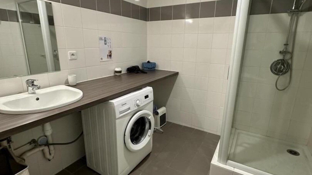 Photo of Bathroom in Arjuzanx