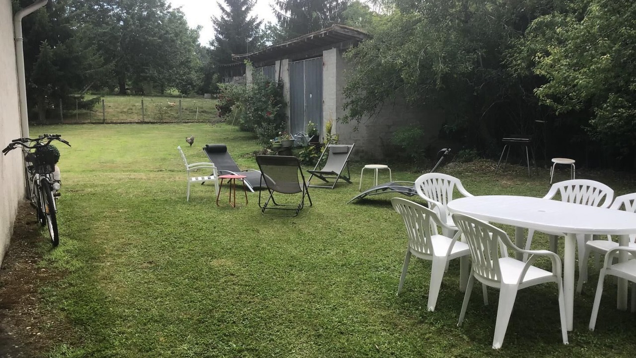 Photo of Outdoor in Hinx