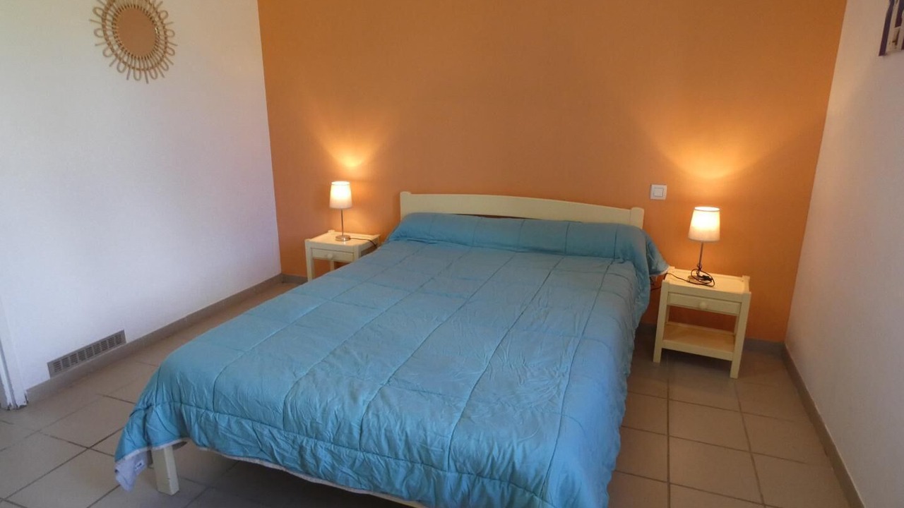 Photo of Bedroom in Mugron