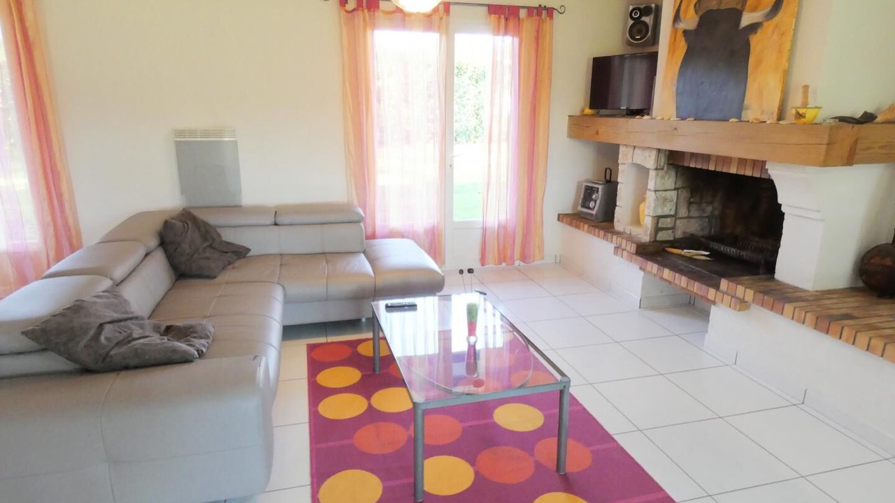 Photo of Livingroom in Herm