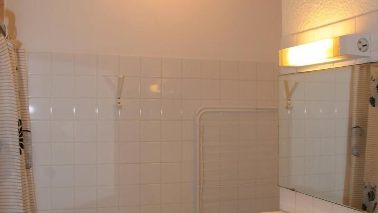 Photo of Bathroom in Morcenx