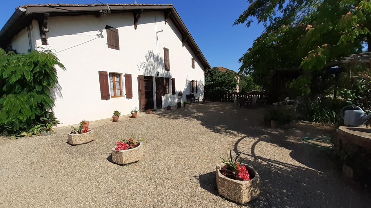 Photo of Outdoor in Augreilh