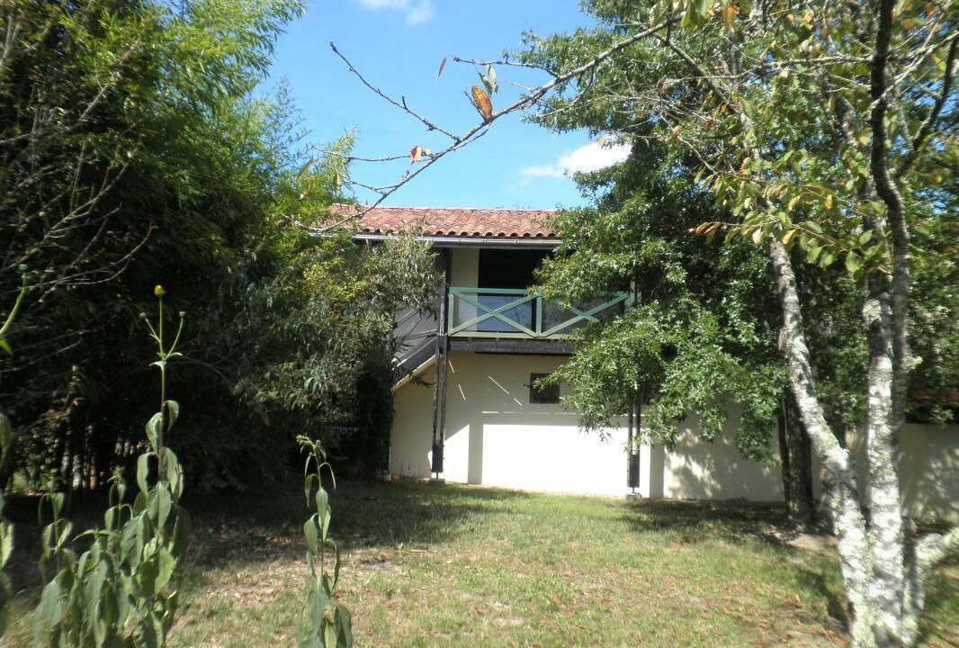 Photo of Outdoor in Saint-Perdon