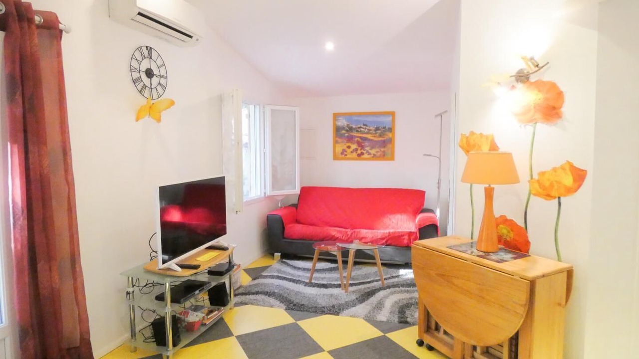 Photo of Livingroom in Gourbera