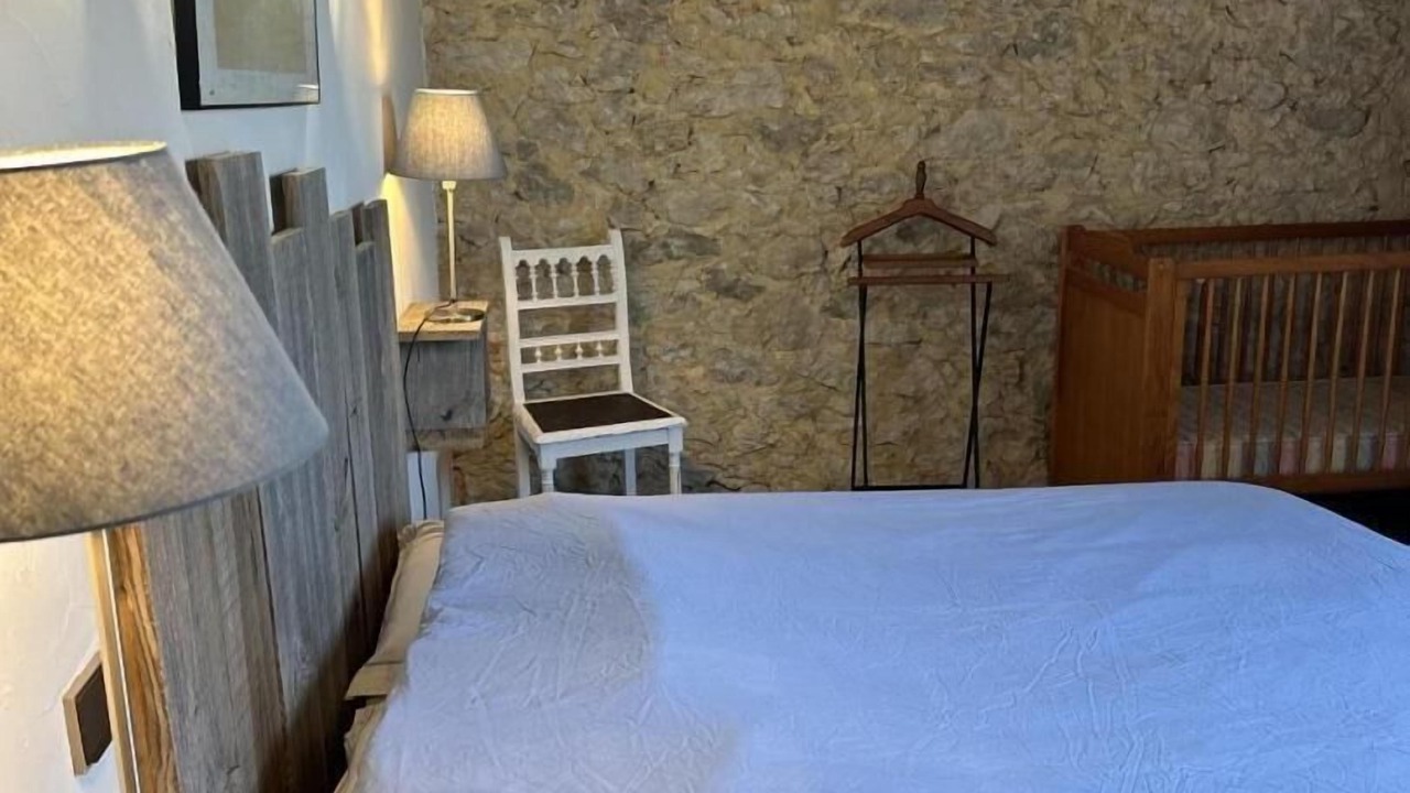 Photo of Bedroom in Larbey
