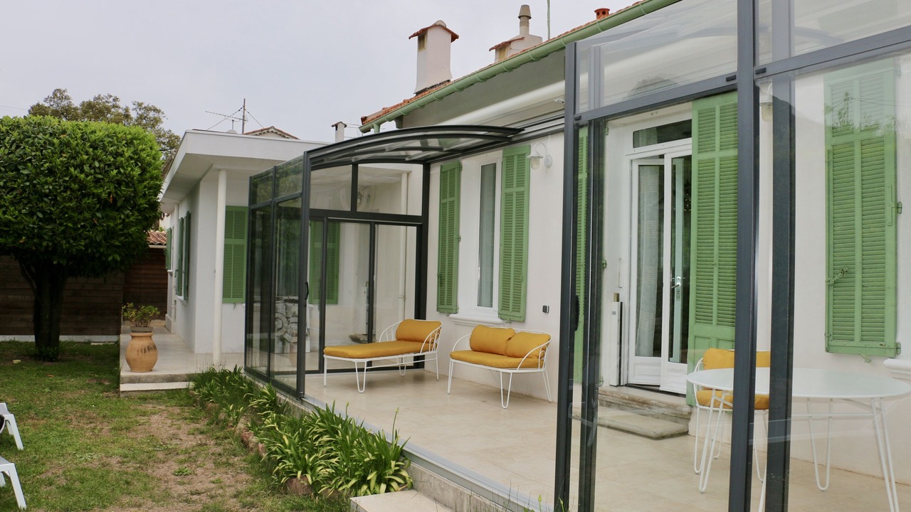 Photo of Patio Balcony in Mandelieu-la-Napoule Beach