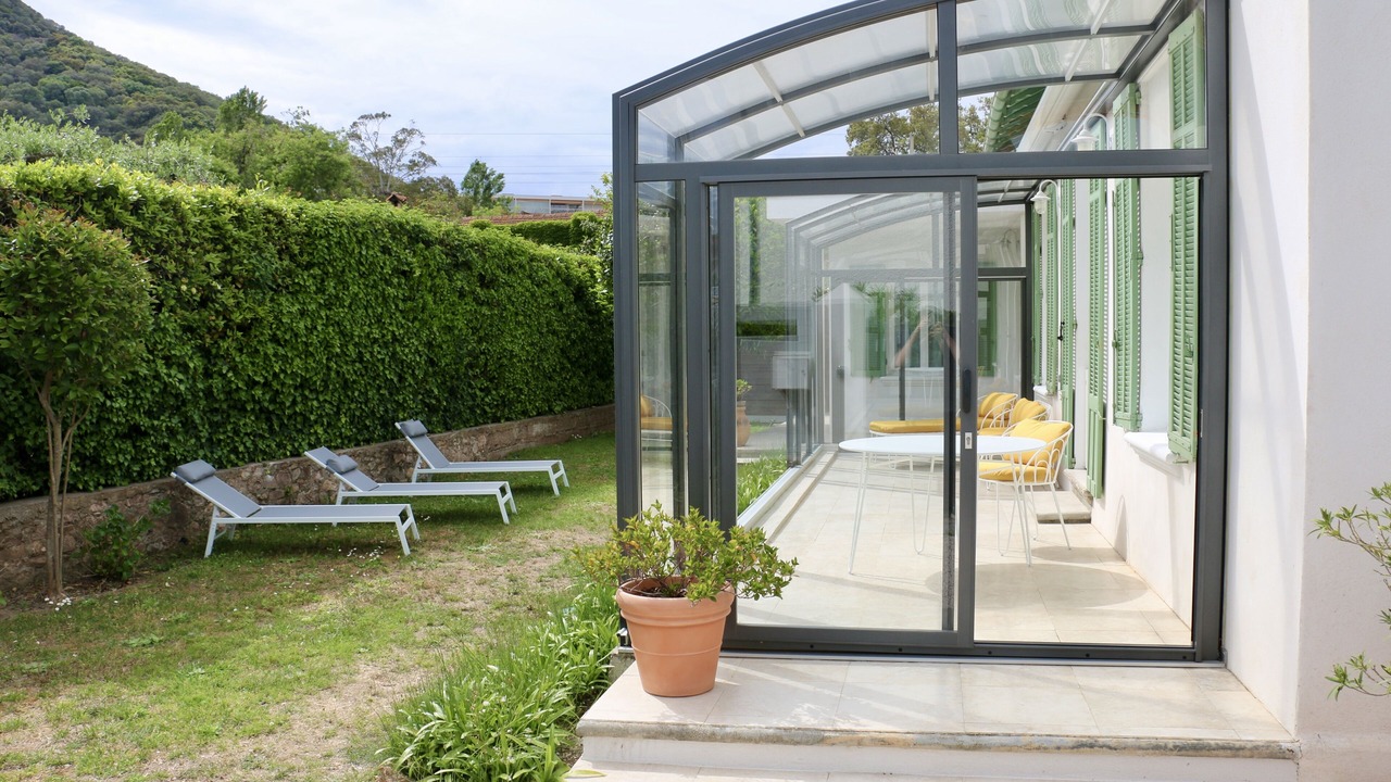 Photo of Patio Balcony in Mandelieu-la-Napoule Beach