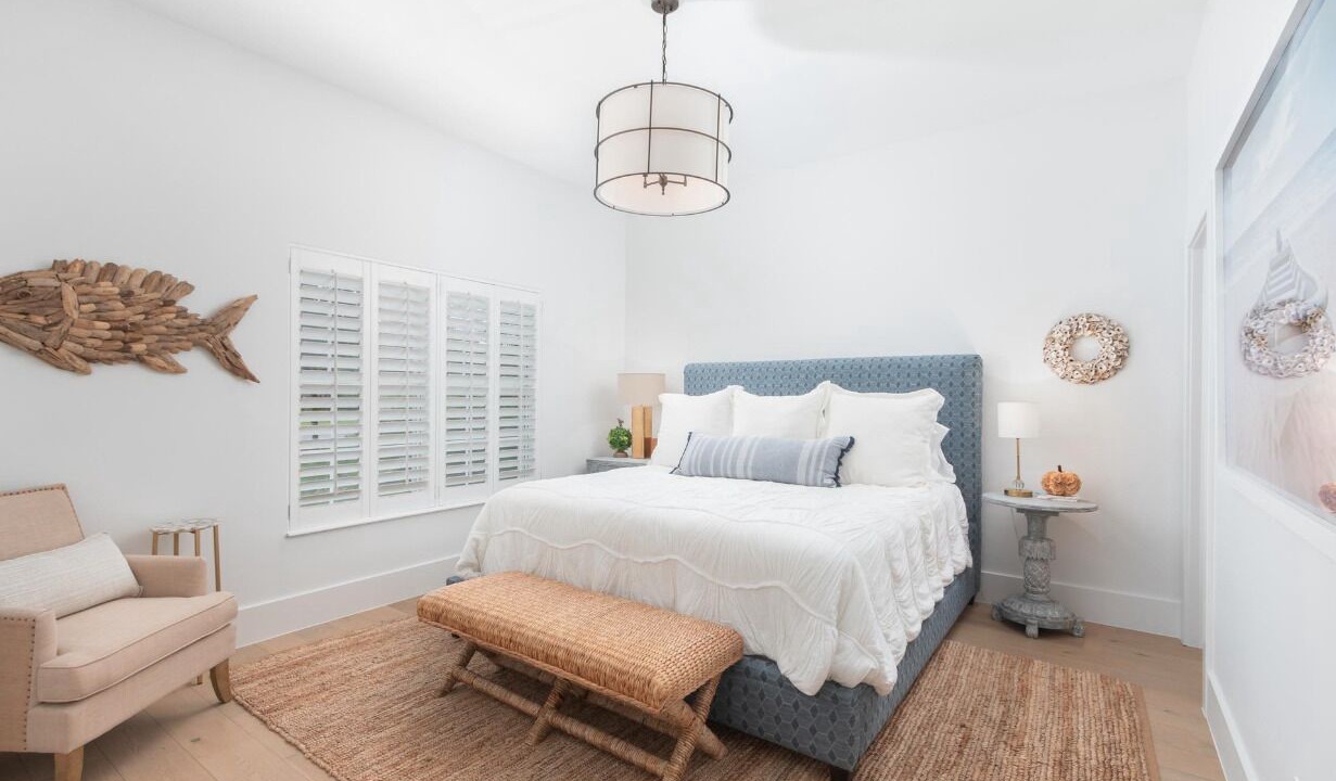 Photo of Bedroom in Portlock