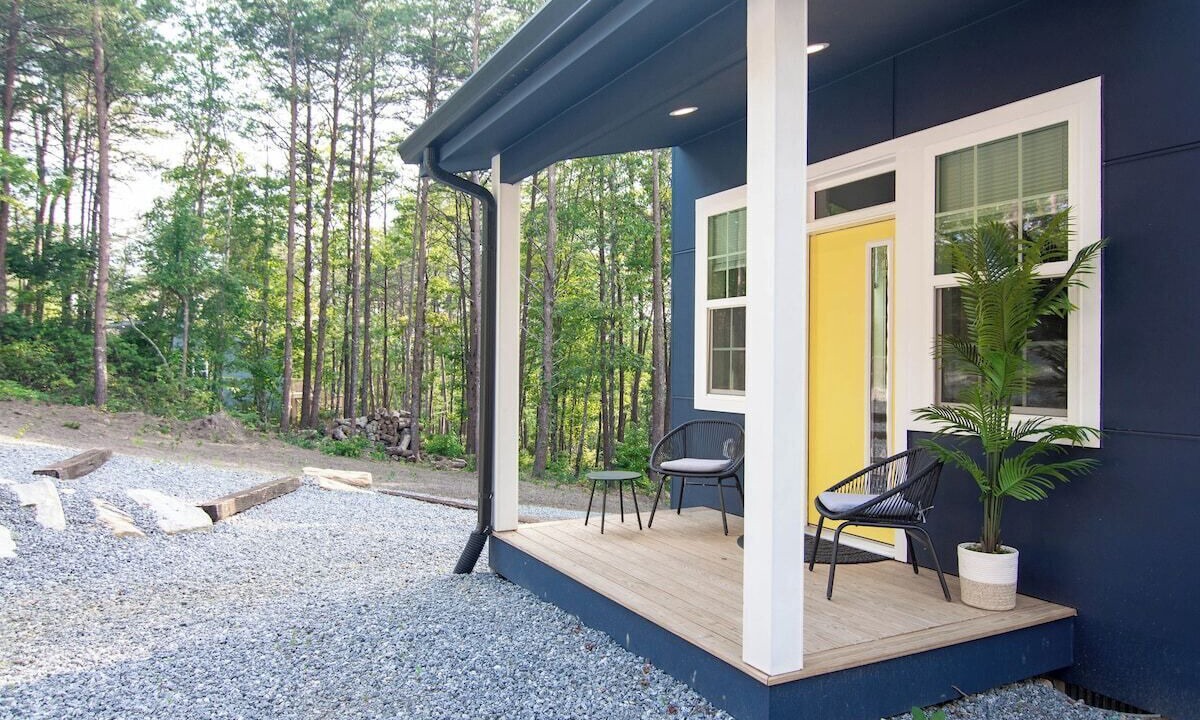 Photo of Patio Balcony in Lake Lure