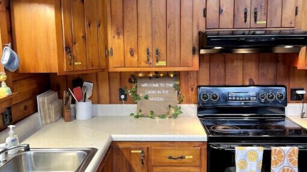Photo of Kitchen in East Branch