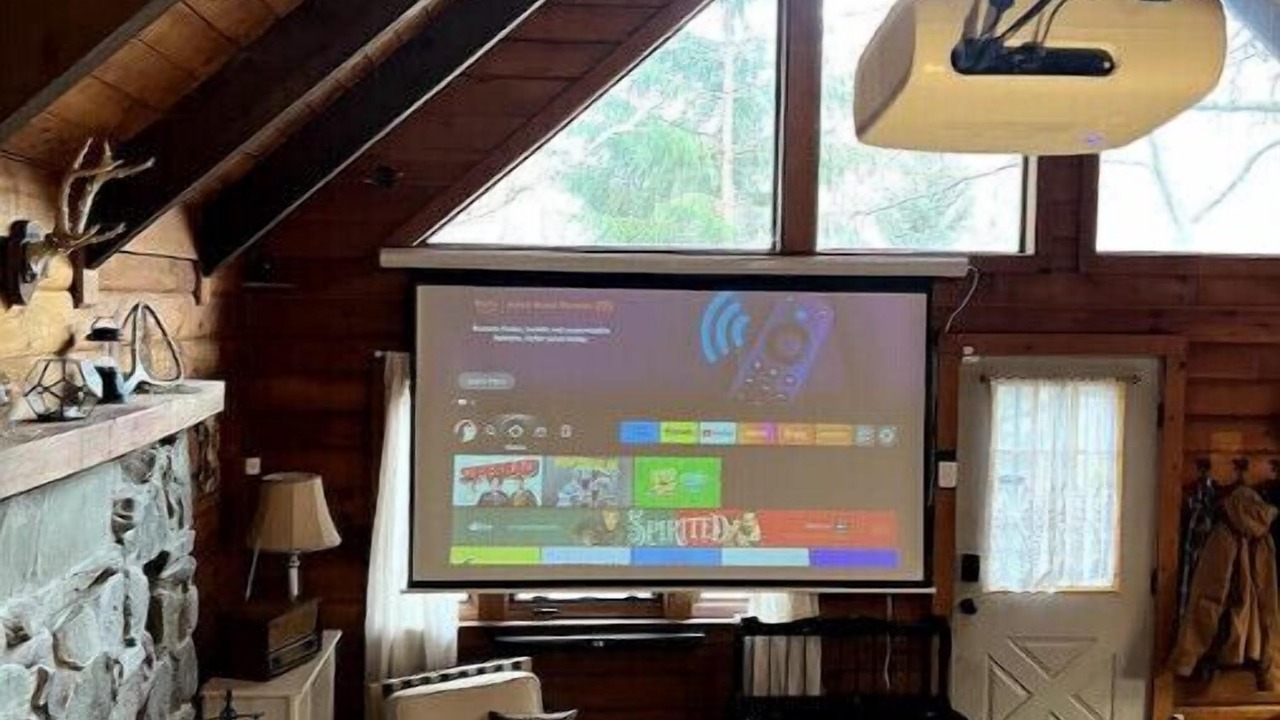 Photo of Livingroom in East Branch