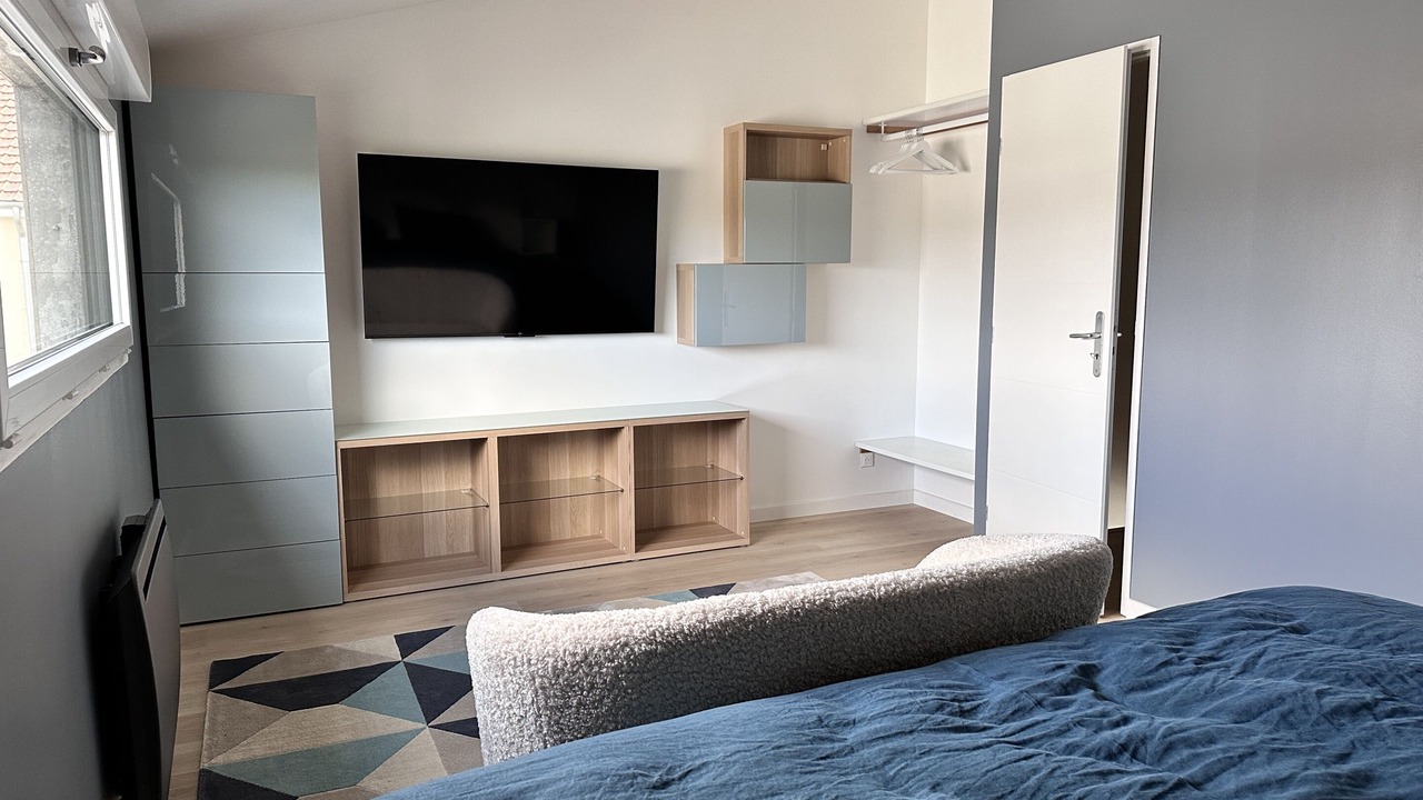 Photo of Bedroom in Les Attaques