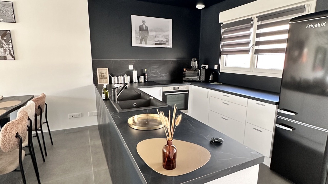 Photo of Kitchen in Les Attaques