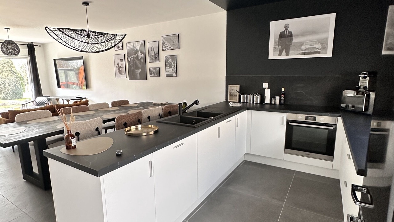 Photo of Kitchen in Les Attaques