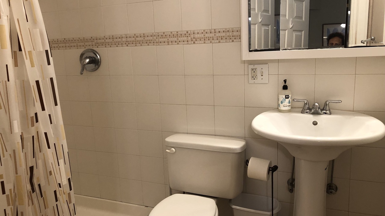 Photo of Bathroom in Cleveland Circle