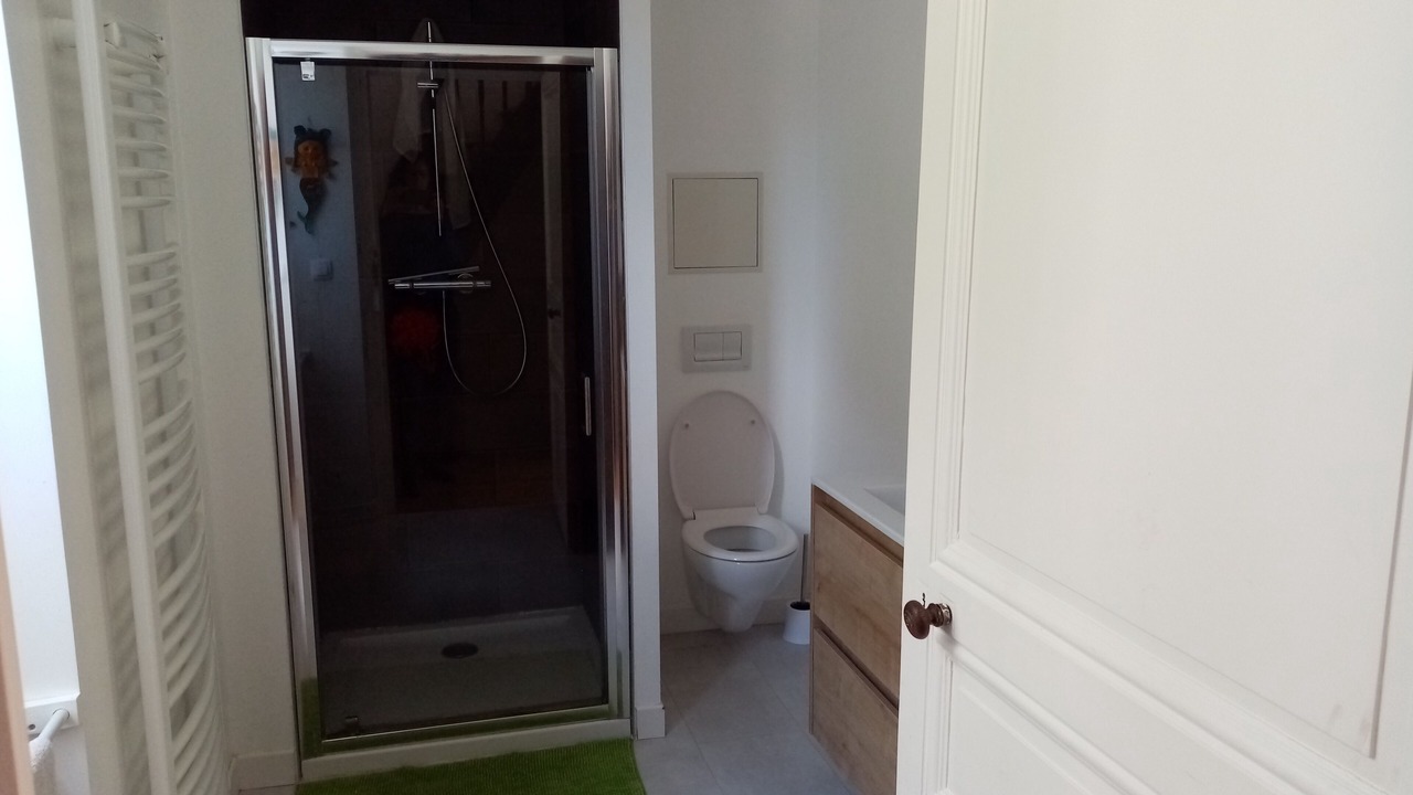 Photo of Bathroom in Sevre