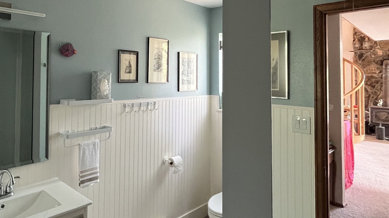 Photo of Bathroom in Collbran