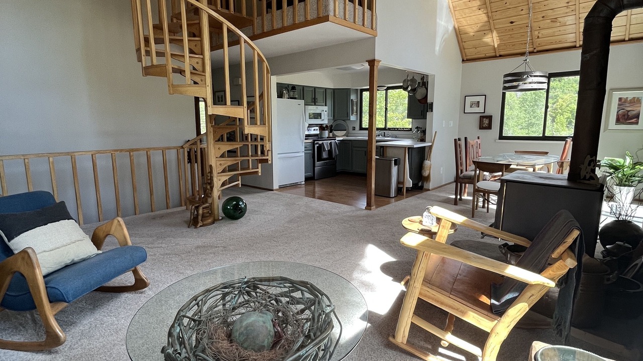Photo of Livingroom in Collbran