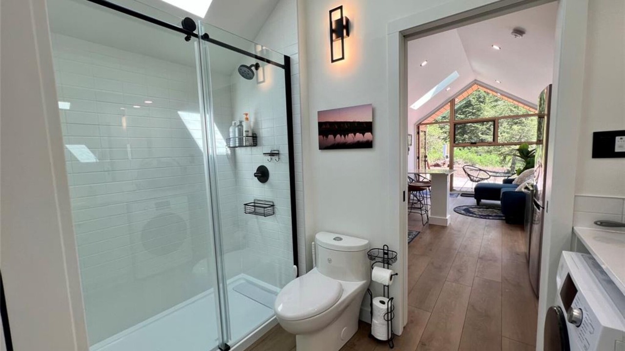 Photo of Bathroom in Ronan