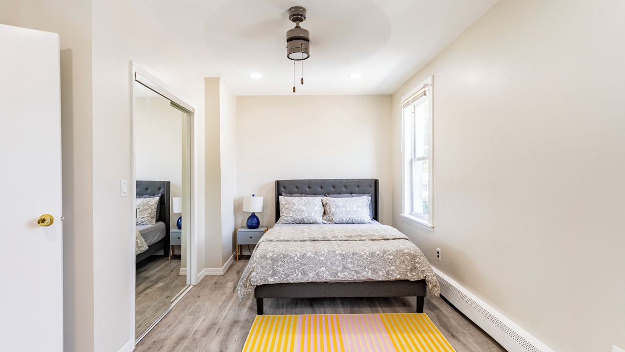 Photo of Bedroom in Bethpage
