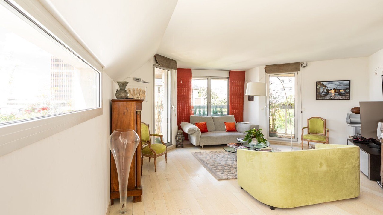 Photo of Livingroom in Quartier de la Salpetriere
