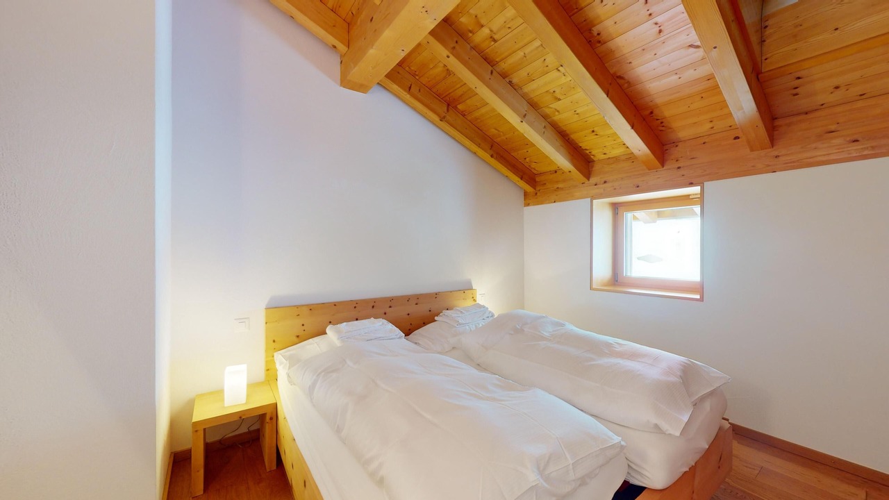 Photo of Bedroom in Madulain