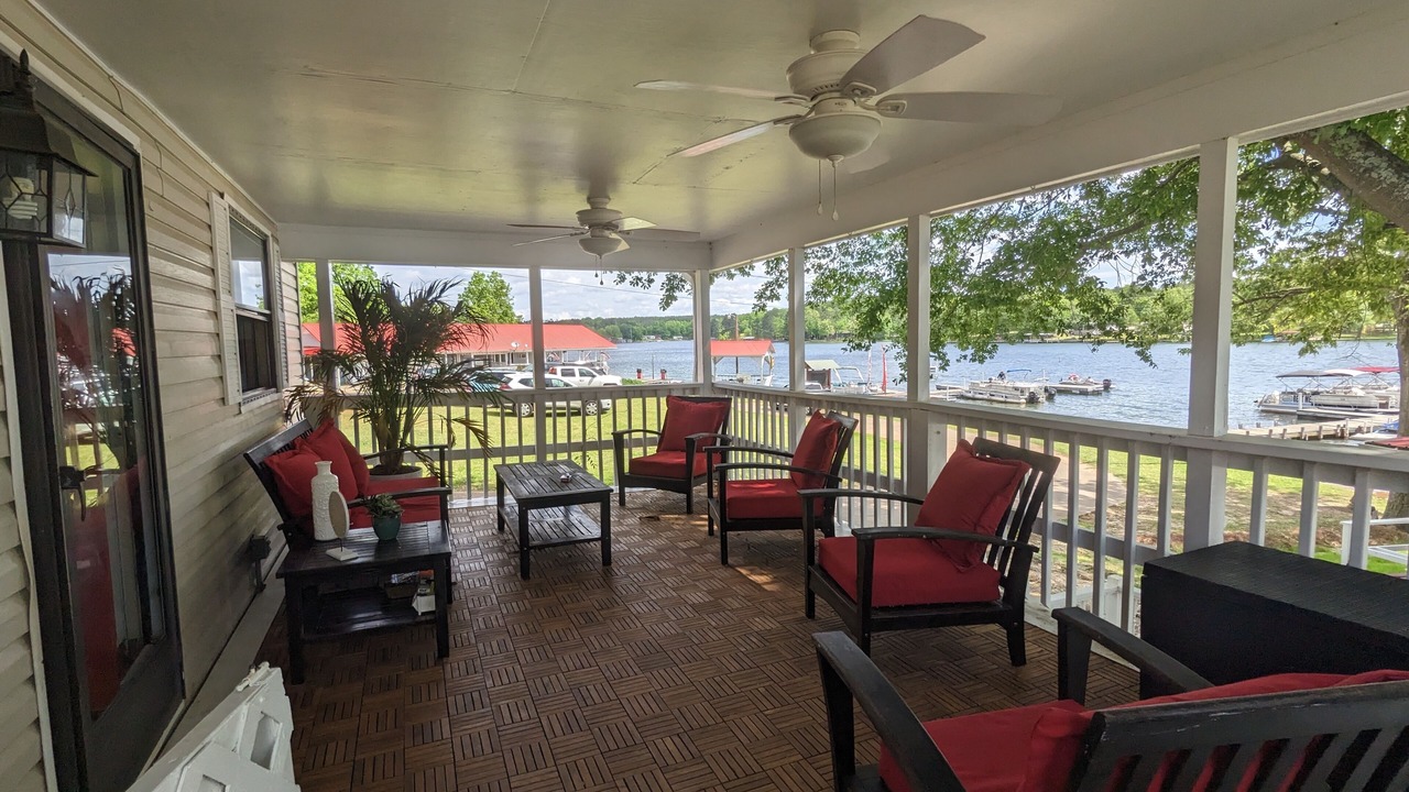 Photo of Patio Balcony in Cross Hill