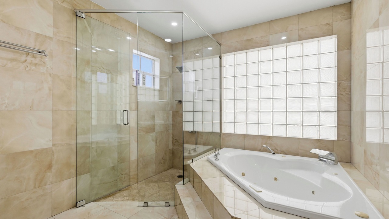 Photo of Bathroom in Ludlam