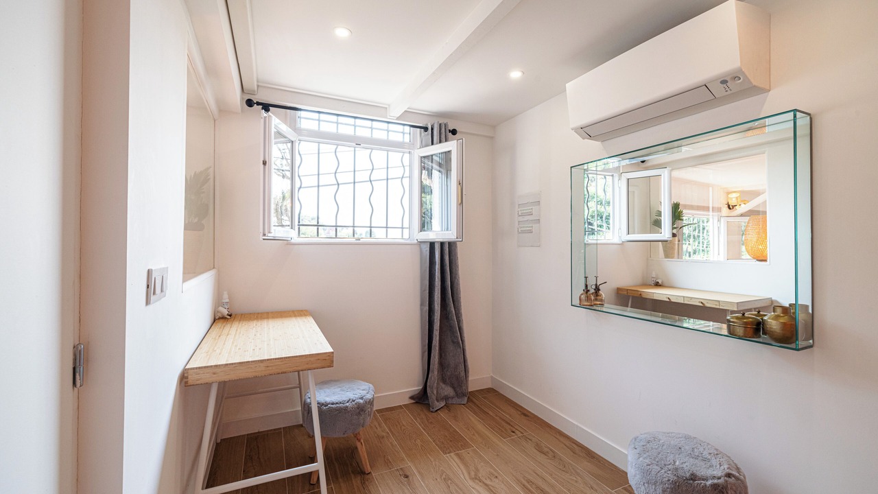 Photo of Others in Beausoleil