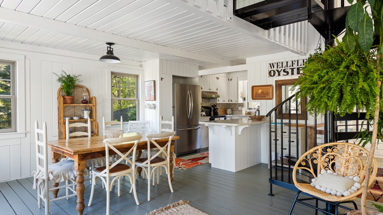 Photo of Others in East Orleans