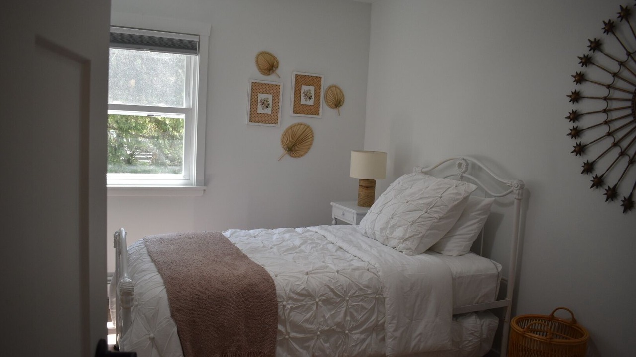 Photo of Bedroom in Montague