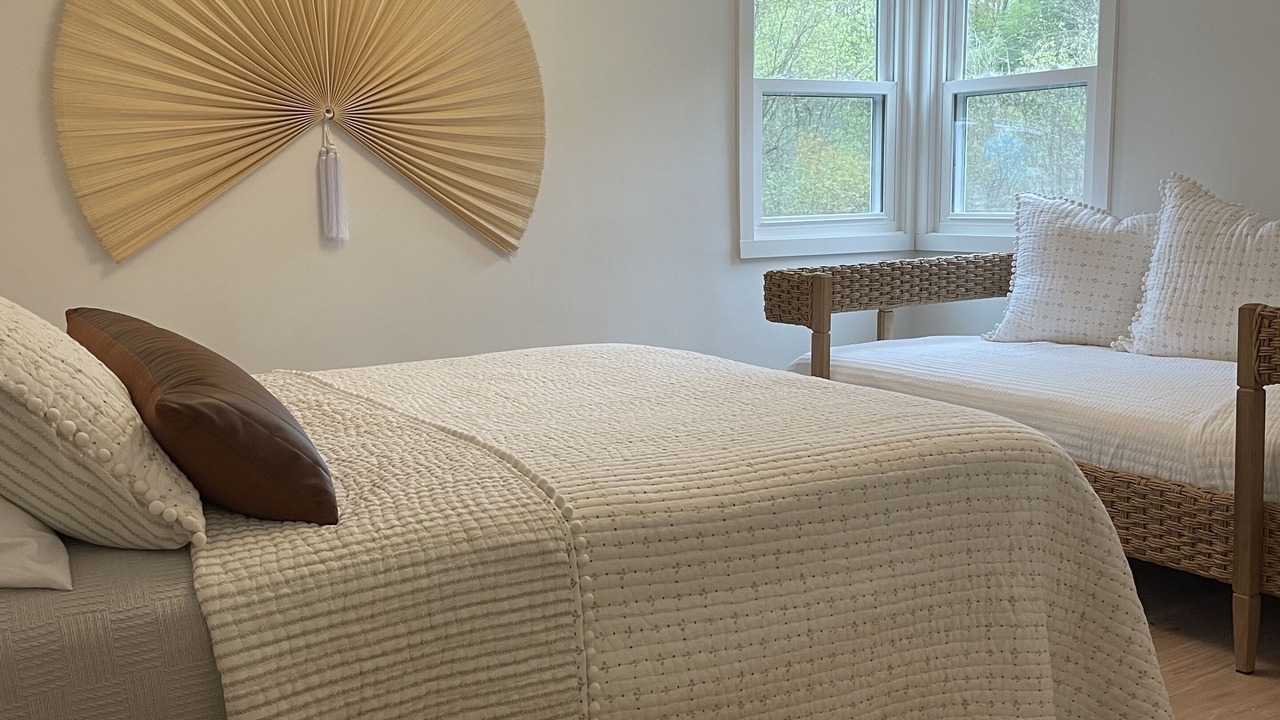 Photo of Bedroom in Montague