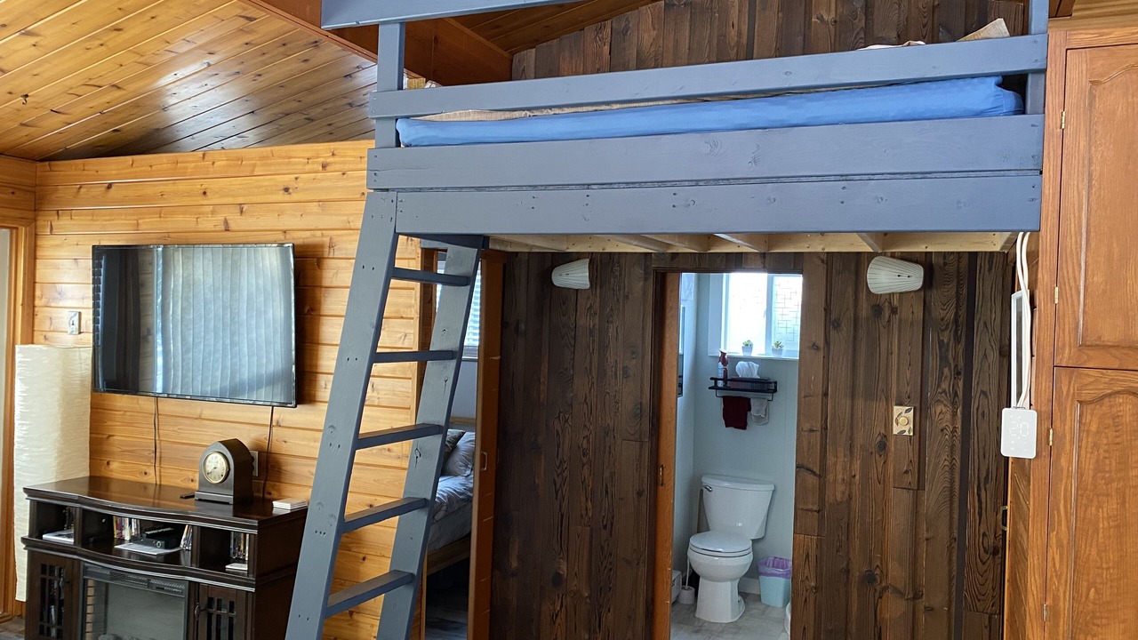 Photo of Bedroom in Grand Beach