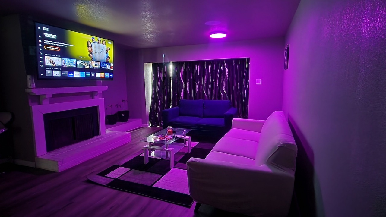 Photo of Livingroom in Las Colinas