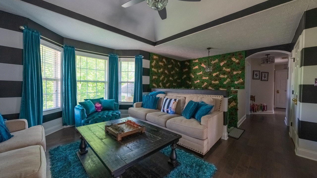 Photo of Livingroom in Ozark