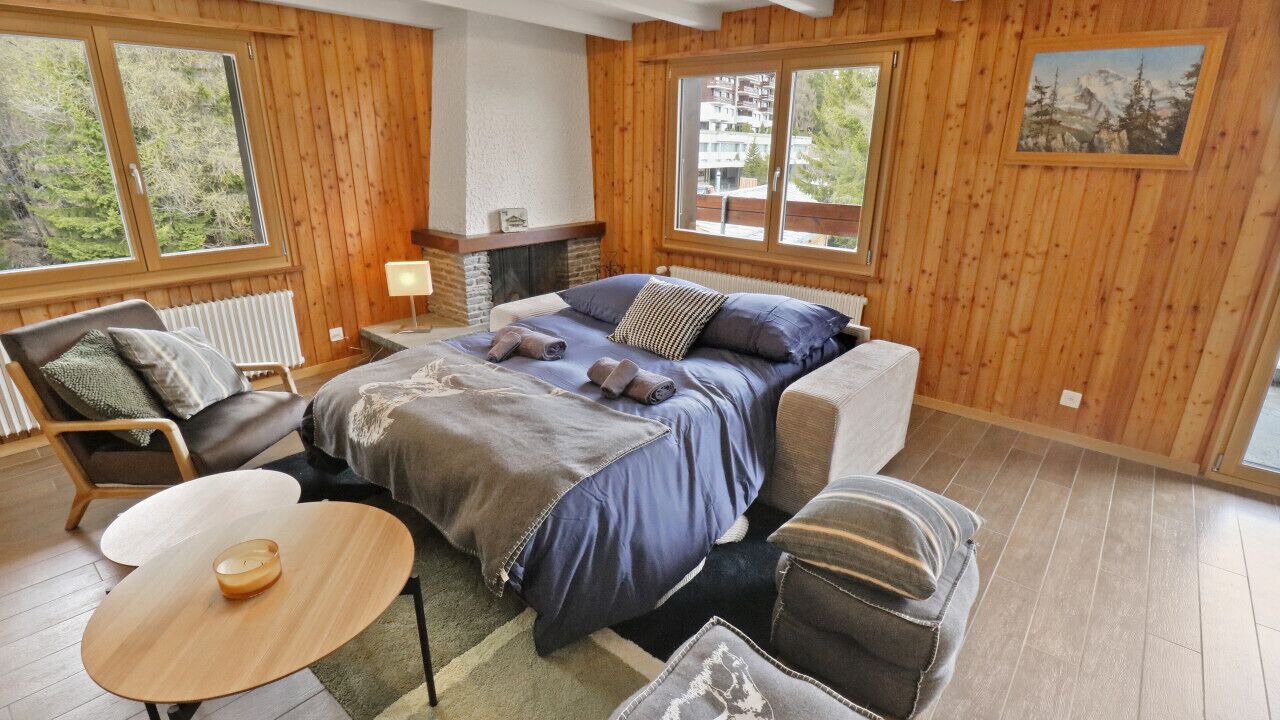 Photo of Bedroom in Vex