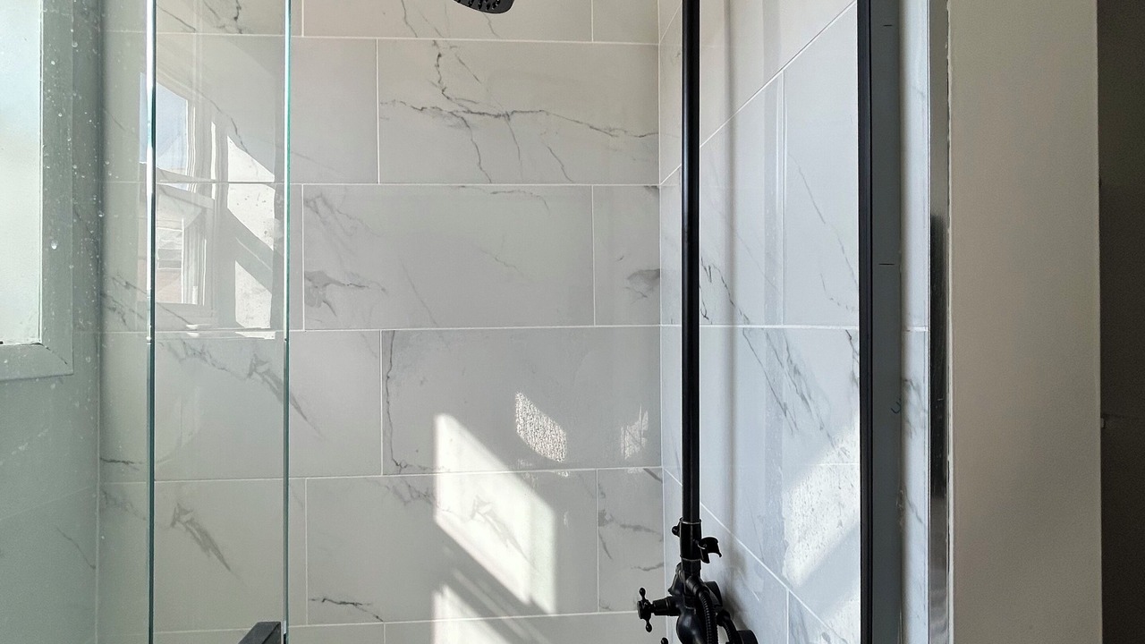 Photo of Bathroom in Point Breeze