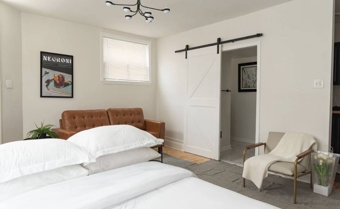 Photo of Bedroom in Point Breeze