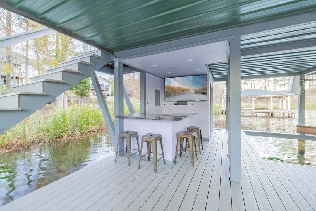Photo of Outdoor in Bracey