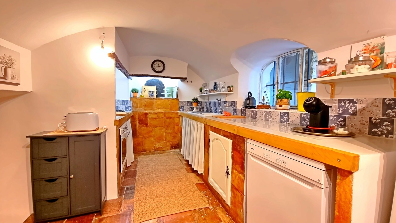 Photo of Kitchen in Aurel