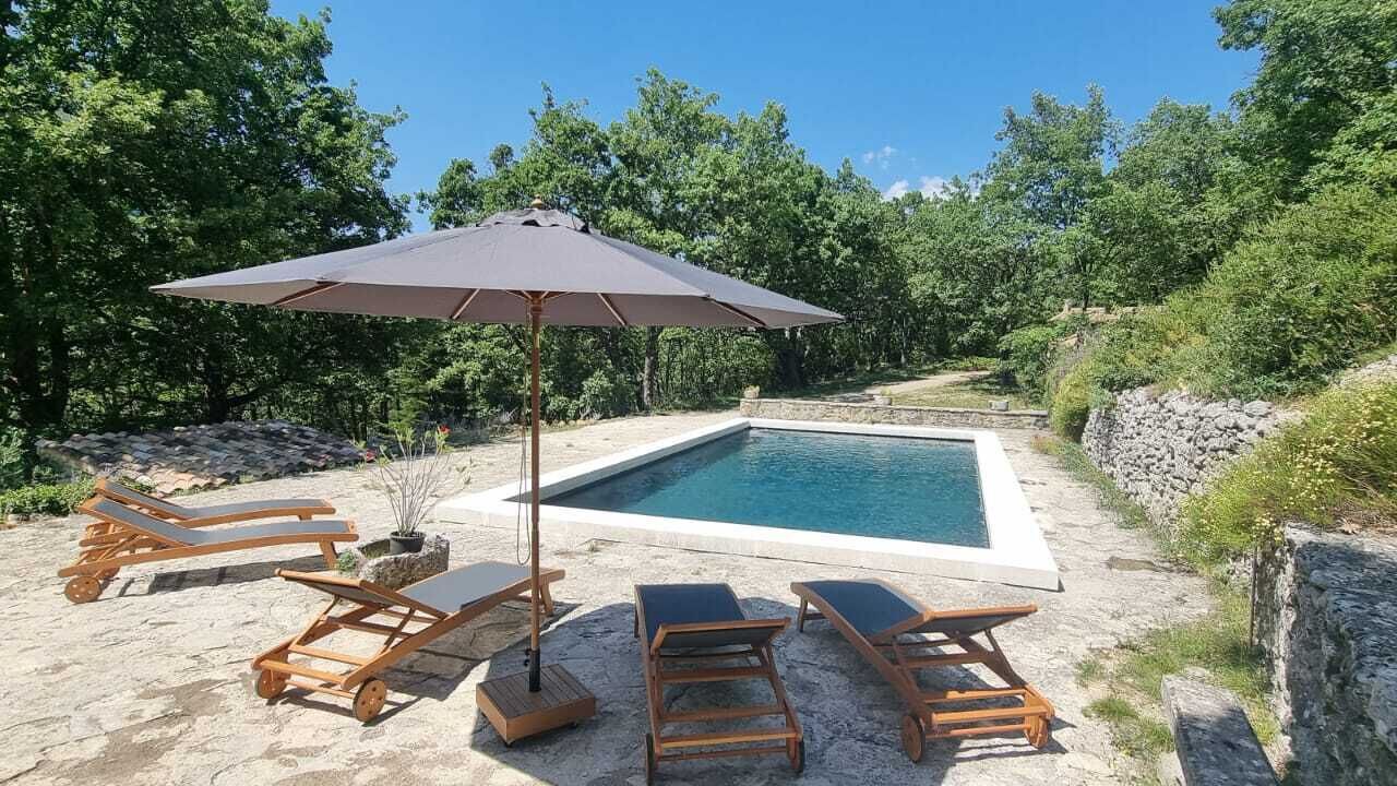 Photo of Outdoor in Aurel