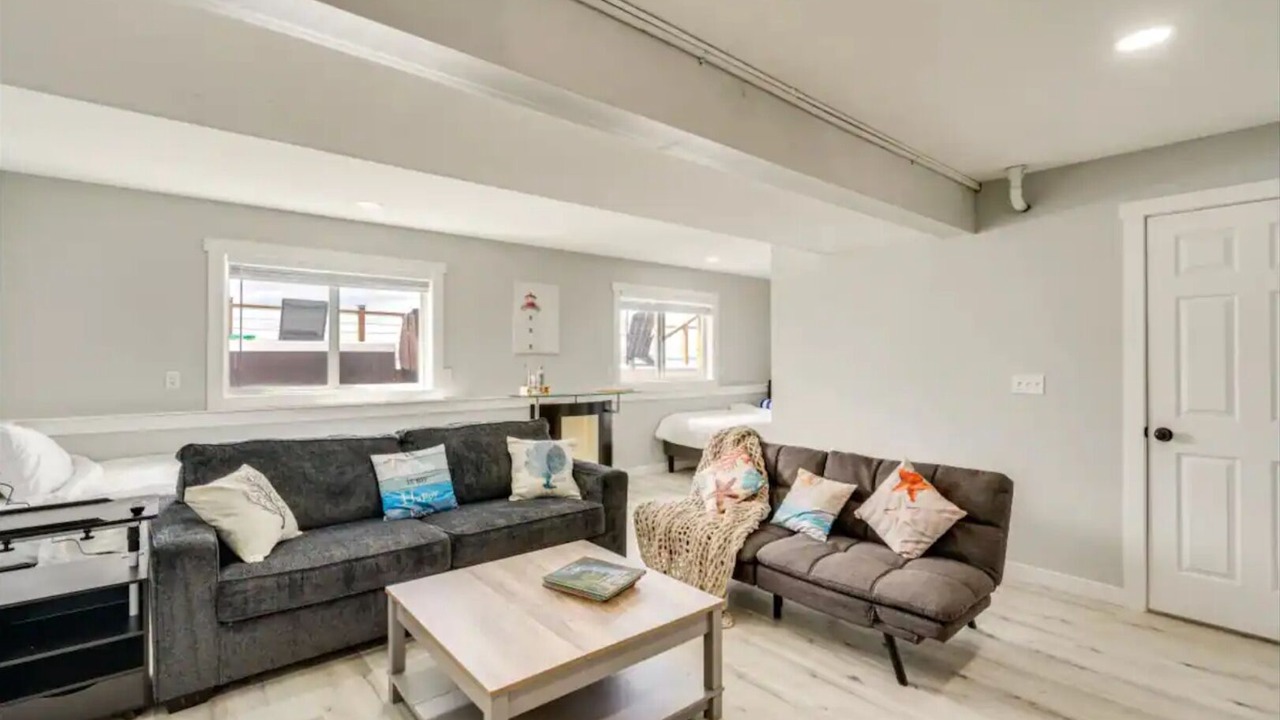 Photo of Livingroom in Oak Harbor
